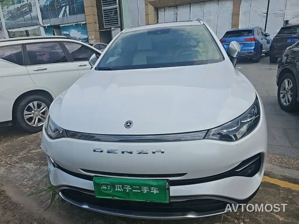 Denza X 2020 Model PHEV Flagship Edition — фото 2