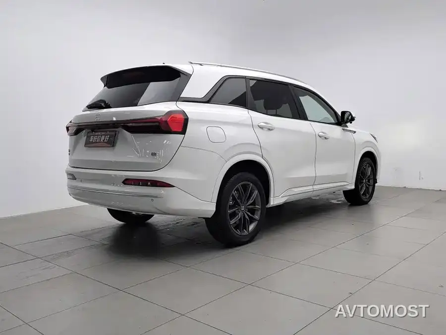 Landian E5 2023 1.5L DE-i 100KM Enjoyment 5-Seater