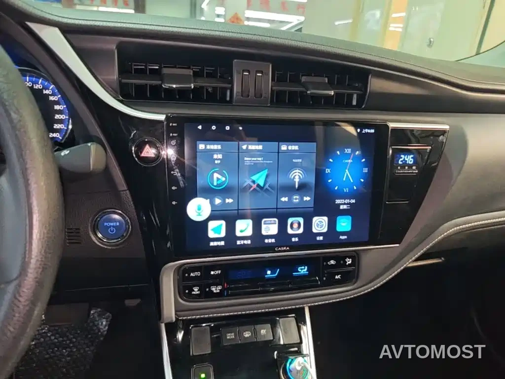 Toyota Corolla Twin Engine E+ 2019 1.8L E-CVT Leading Edition — фото 13