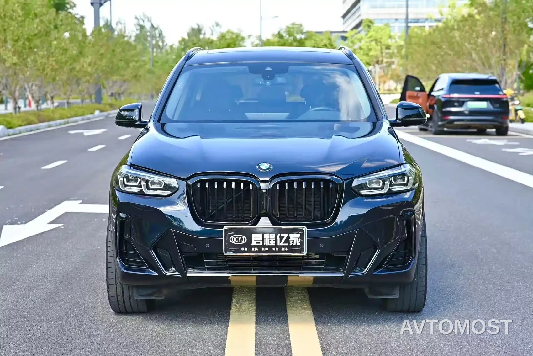 BMW X3 2022 xDrive30i Premium M Night Package — фото 2