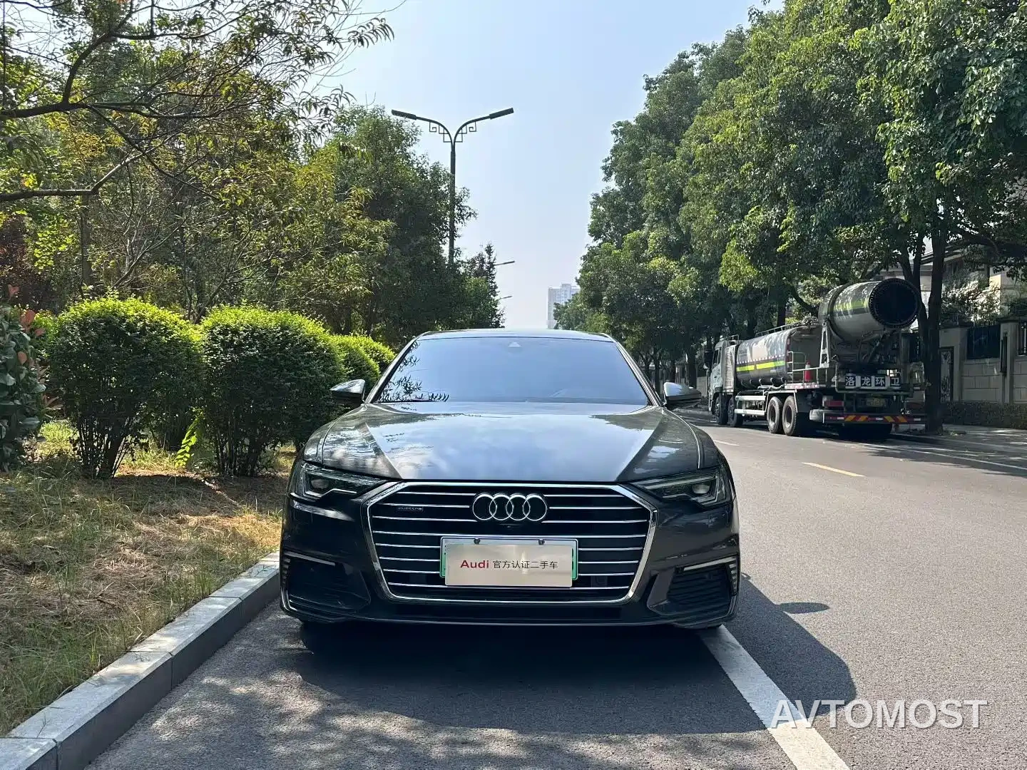 Audi A6L New Energy 2020 55 TFSI e quattro — фото 2