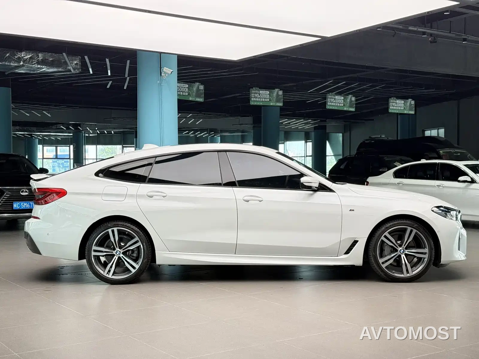 BMW 6 Series GT 2022 Model 630i M Sport Package — фото 3