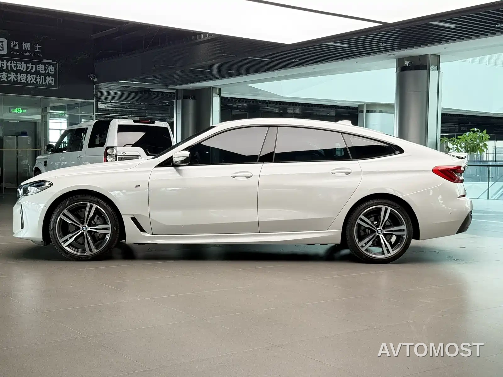 BMW 6 Series GT 2022 Model 630i M Sport Package — фото 4