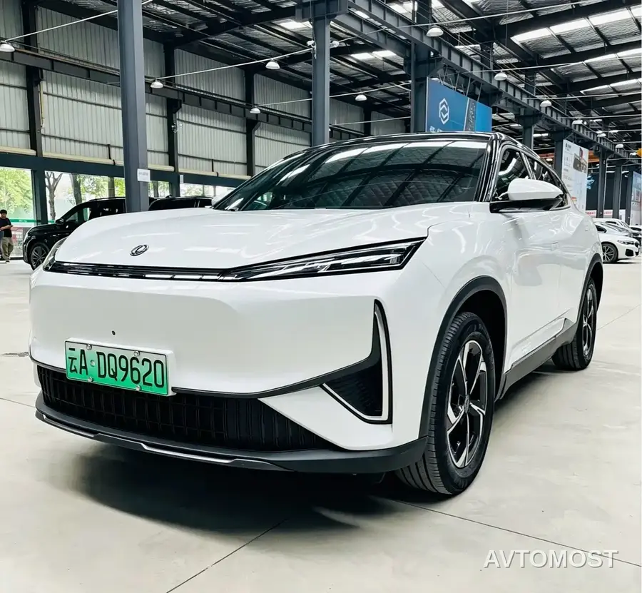 Dongfeng Fengshen L7 2025 Model 518 Comfort Champion Edition