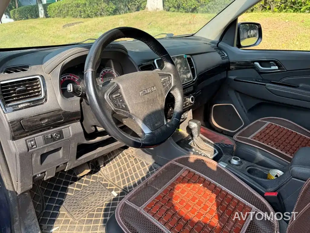 Isuzu Lingtuo 2020 2.5T 4WD Automatic Flagship Edition China VI Extended Version JE4D25Q6A — фото 7