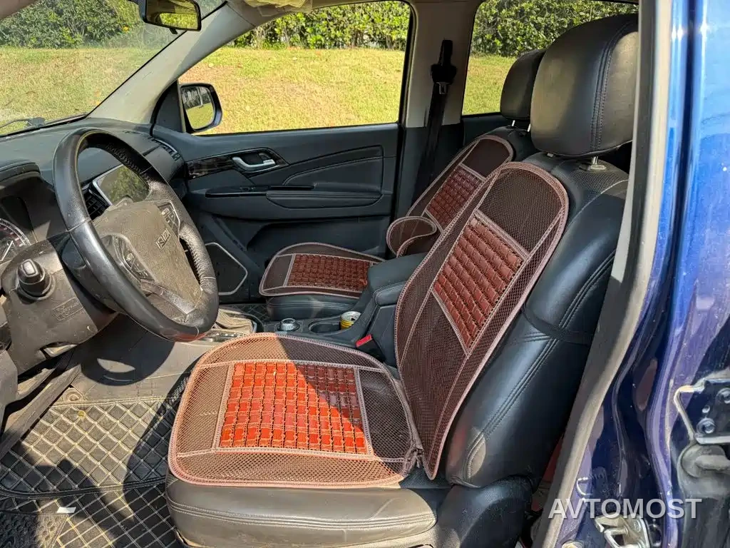 Isuzu Lingtuo 2020 2.5T 4WD Automatic Flagship Edition China VI Extended Version JE4D25Q6A — фото 8