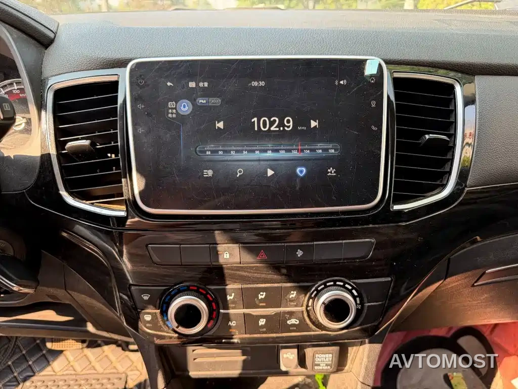 Isuzu Lingtuo 2020 2.5T 4WD Automatic Flagship Edition China VI Extended Version JE4D25Q6A — фото 10