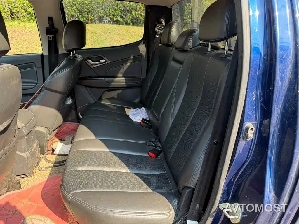 Isuzu Lingtuo 2020 2.5T 4WD Automatic Flagship Edition China VI Extended Version JE4D25Q6A — фото 12
