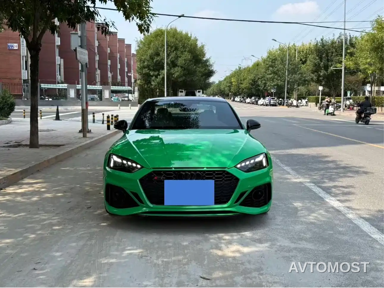 Audi RS 5 2023 Model RS 5 2.9T Coupe Dark Gold Edition — фото 2