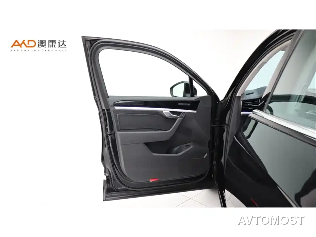Volkswagen Touareg New Energy 2021 eHybrid — фото 10