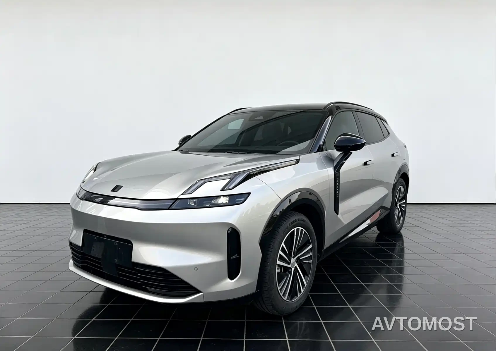 Lynk & Co 08 EM-P 2023 120km Long Range Halo — фото 1