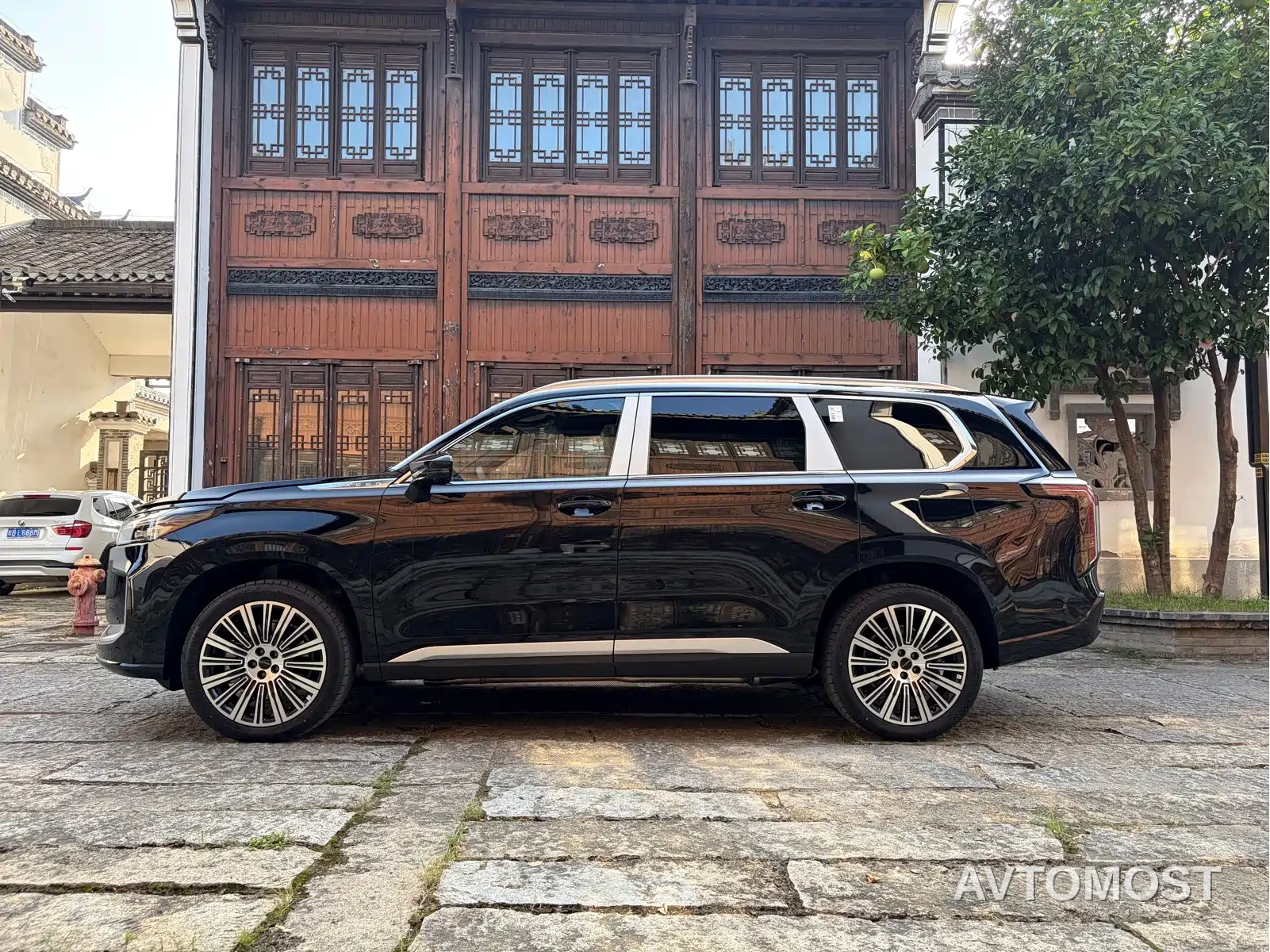 Exeed Landmark C-DM 2025 180 Ultra Long Range Max AWD 7-Seater — фото 4