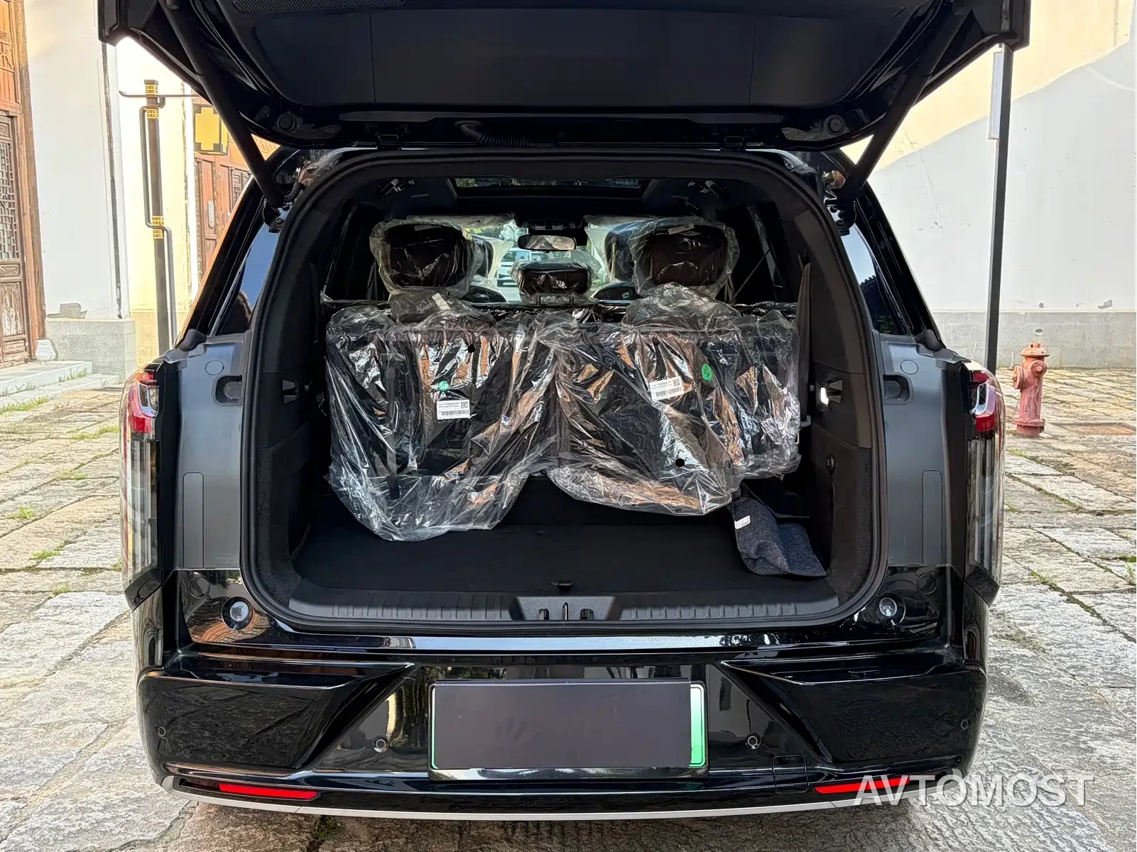 Exeed Landmark C-DM 2025 180 Ultra Long Range Max AWD 7-Seater — фото 7