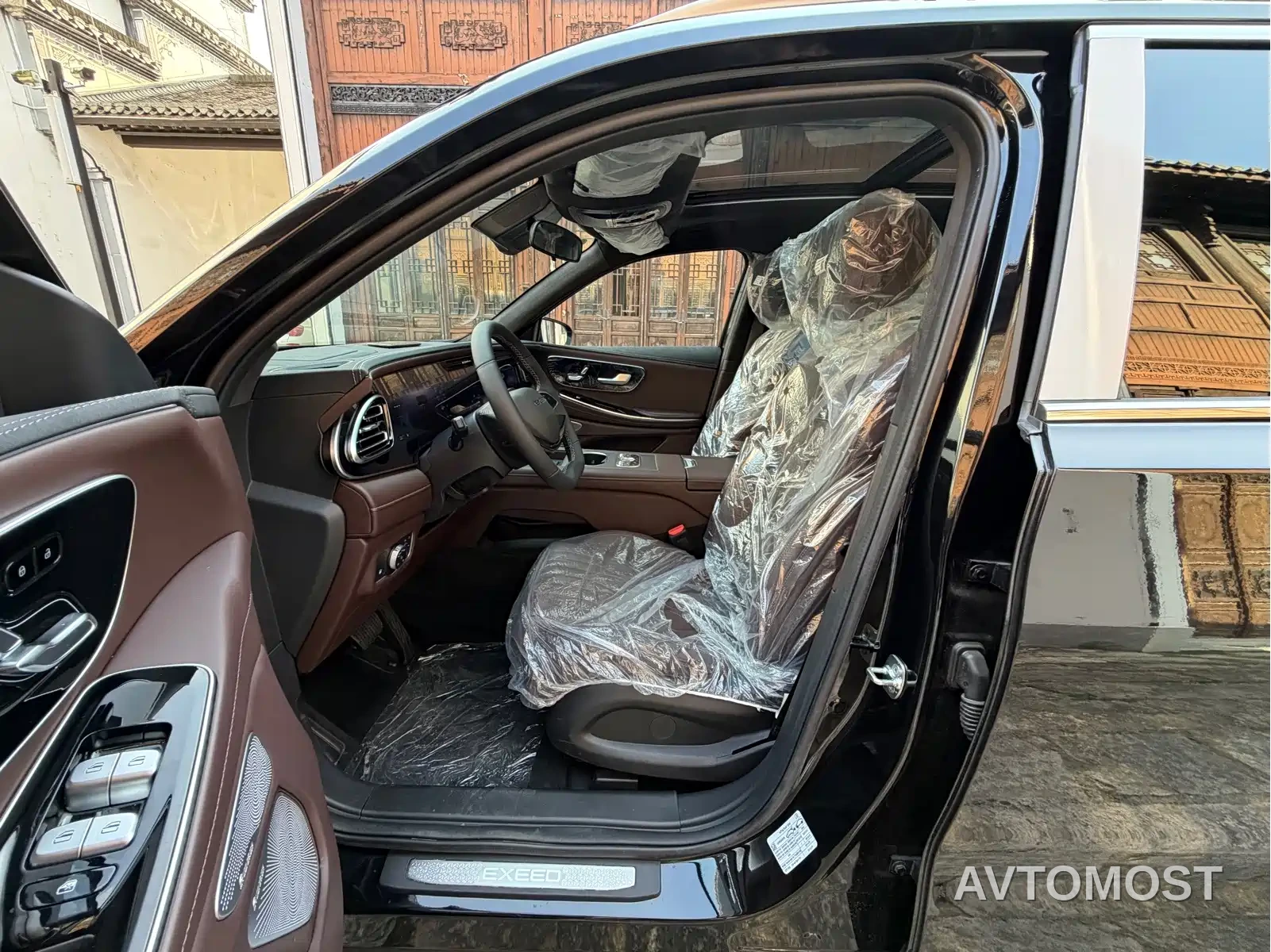 Exeed Landmark C-DM 2025 180 Ultra Long Range Max AWD 7-Seater — фото 12
