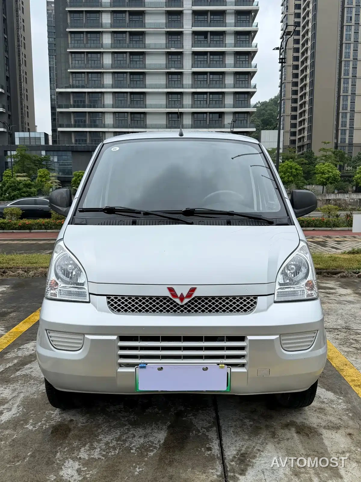 Wuling Rongguang EV 2022 Basic Passenger Vehicle EVE Battery — фото 2