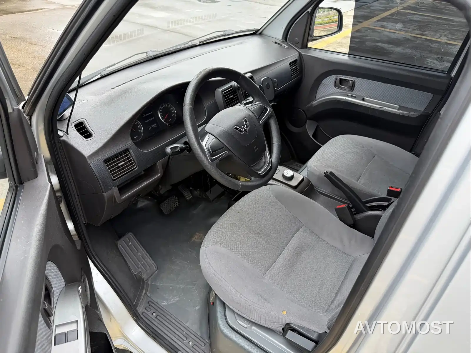 Wuling Rongguang EV 2022 Basic Passenger Vehicle EVE Battery — фото 4