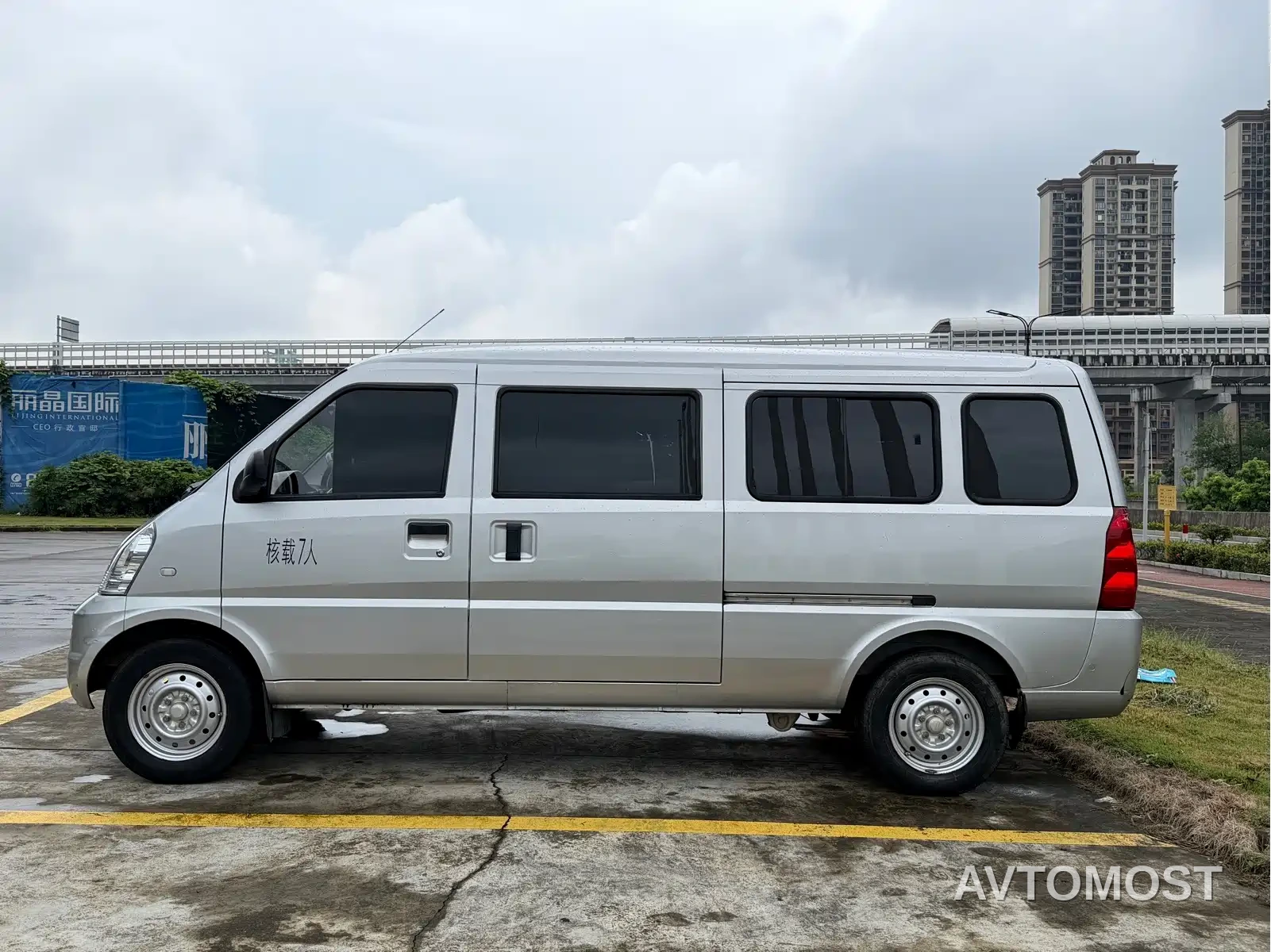 Wuling Rongguang EV 2022 Basic Passenger Vehicle EVE Battery — фото 10