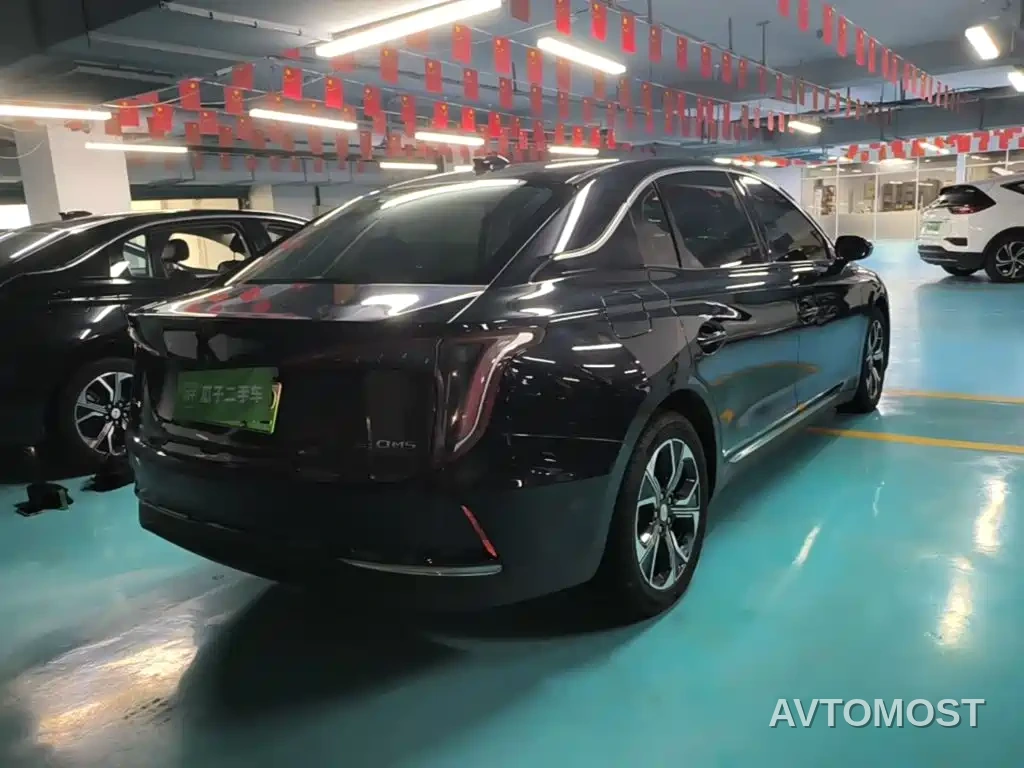 Hongqi E-QM5 2021 Charging Flag Premium Edition — фото 5