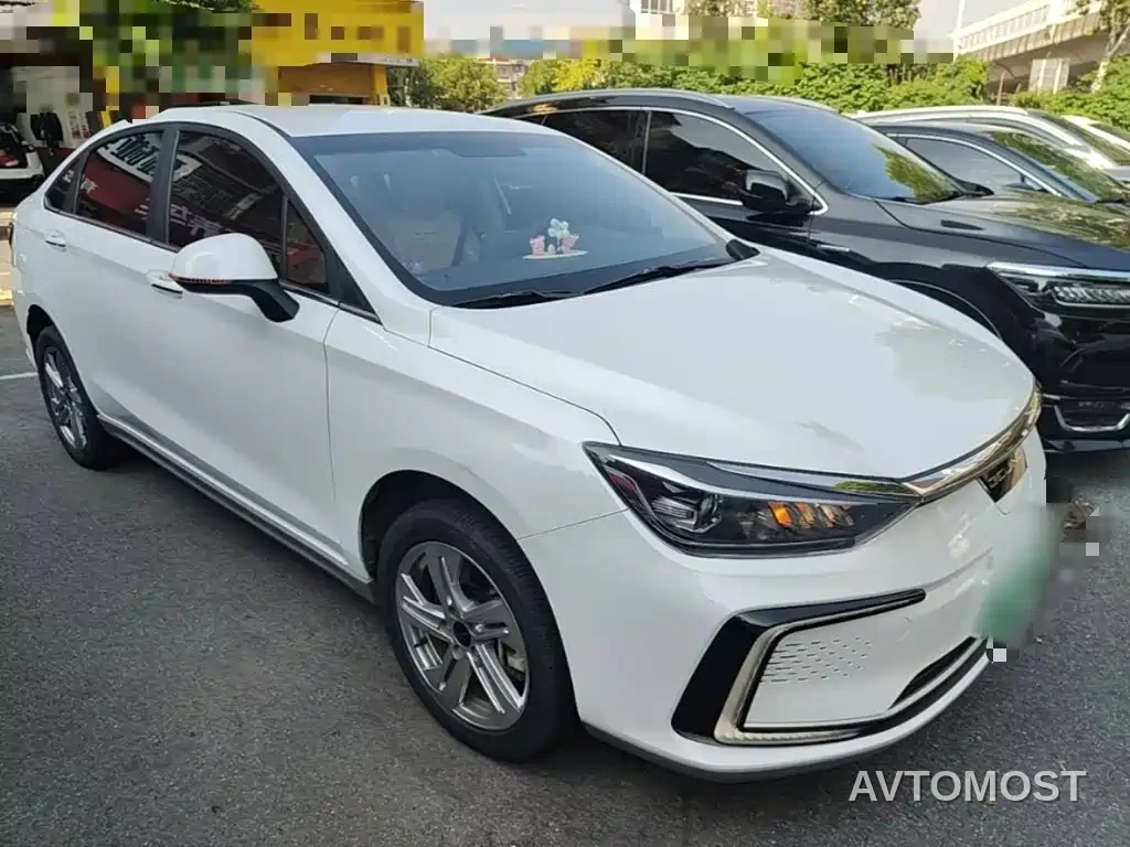 BAIC Beijing EU5 2022 Ride-hailing Luxury Edition — фото 4