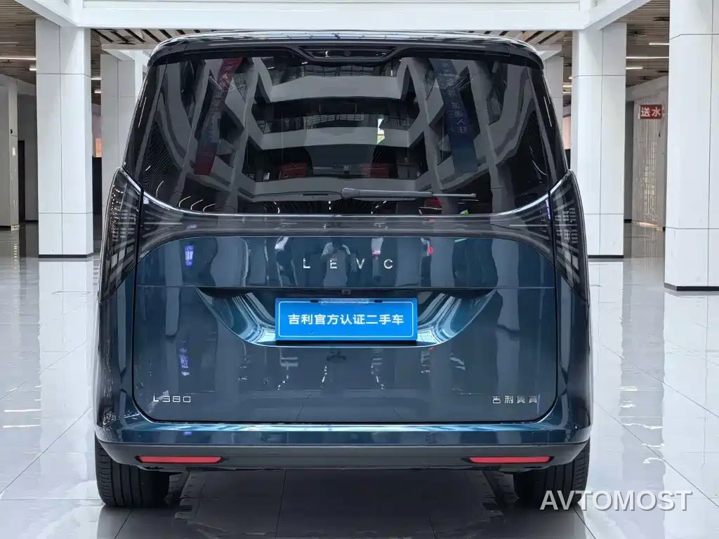 Geely Galaxy Yizhen L380 2024 100kWh 6-Seater 2WD Air — фото 8