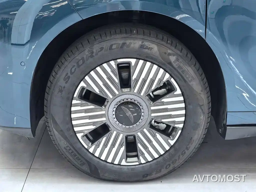 Geely Galaxy Yizhen L380 2024 100kWh 6-Seater 2WD Air — фото 9