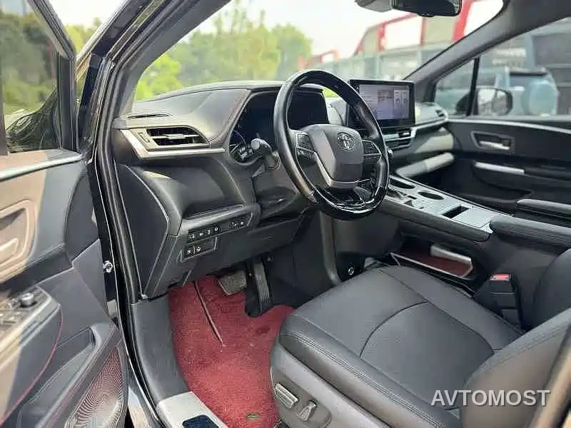 Toyota Sienna 2021 2.5L Hybrid Premium Edition — фото 4