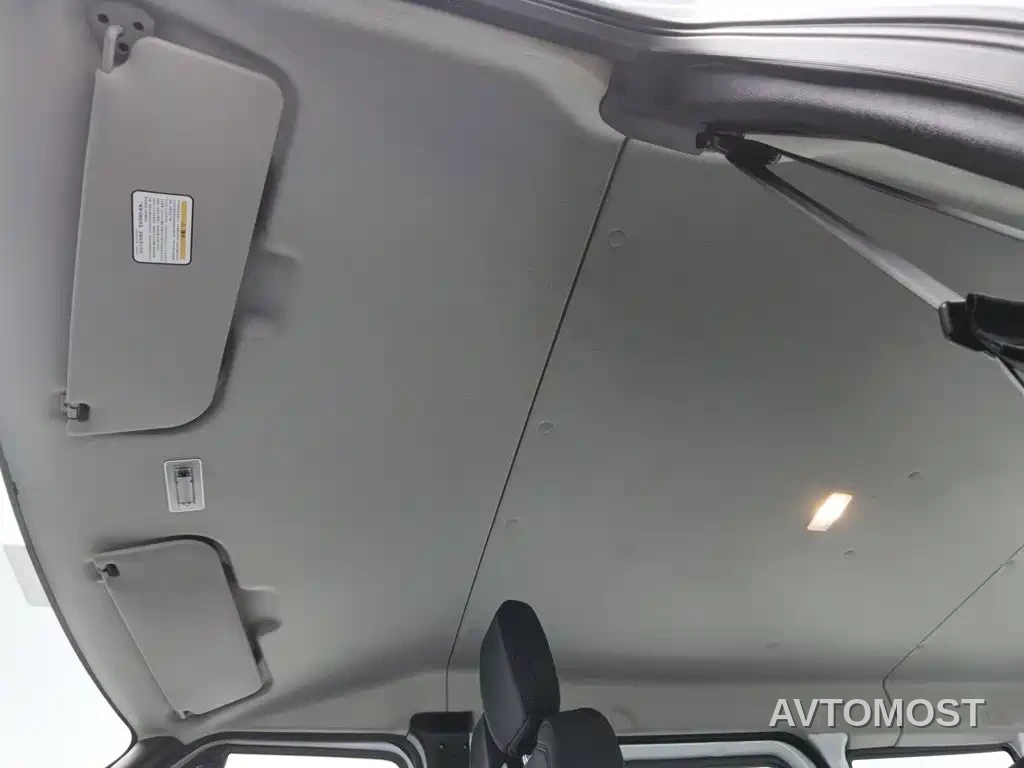 Jiangling JMC Fushun 2023 2.0T Manual Short Wheelbase Low Roof Commercial Multi-purpose Vehicle 6 Seats Dual-opening Tailgate — фото 14