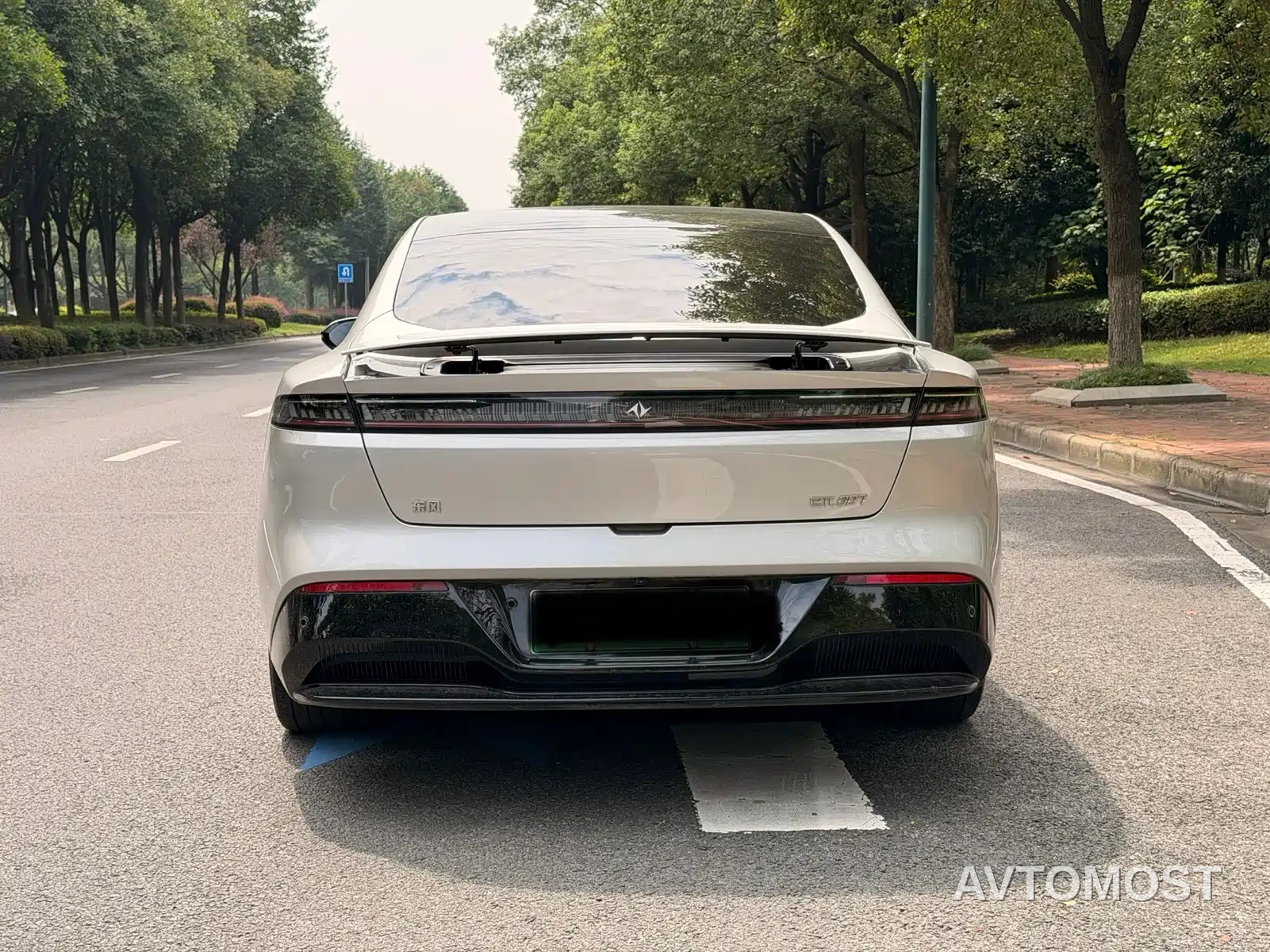 Dongfeng Yipai eπ007 2024 Pure Electric 530Air Edition — фото 3