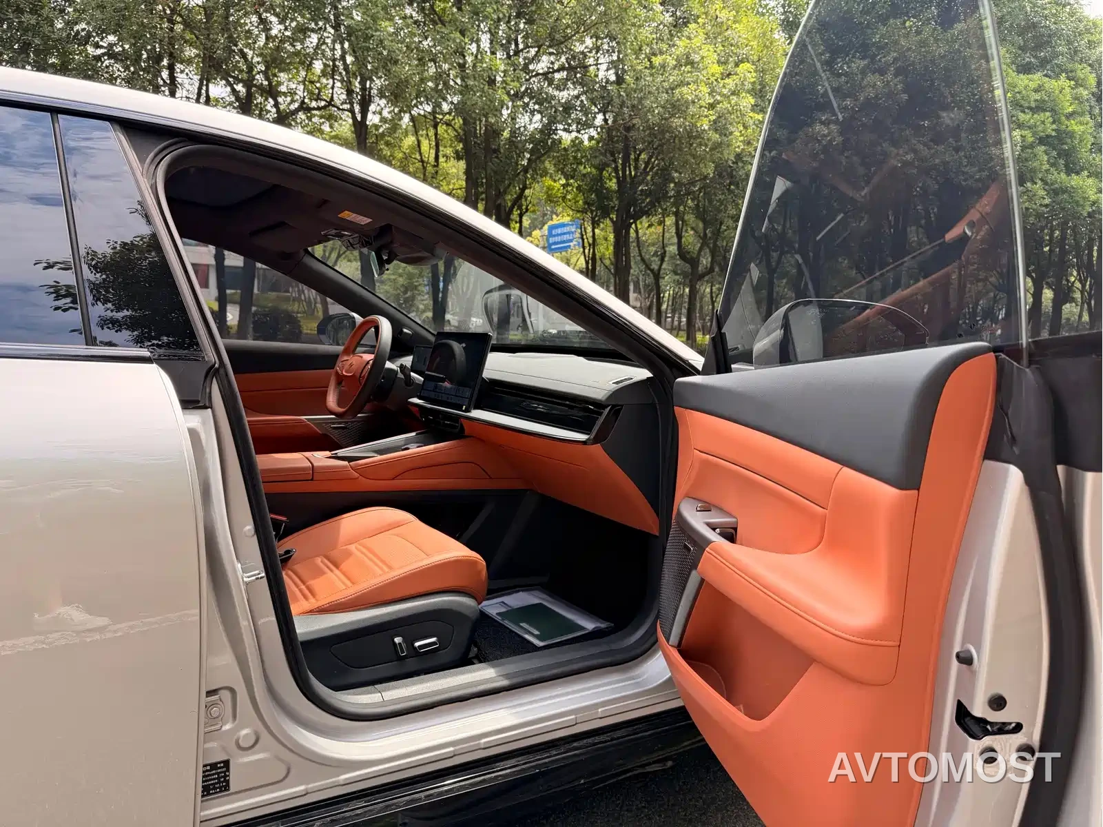 Dongfeng Yipai eπ007 2024 Pure Electric 530Air Edition — фото 6