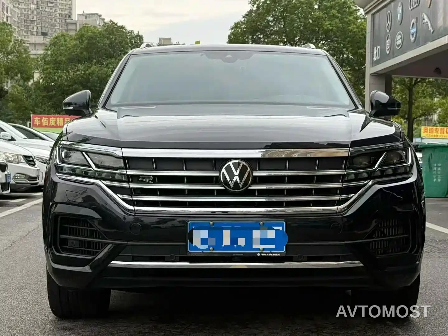 Volkswagen Touareg 2022 3.0TSI Rui Xiang Edition Classic Sport Package — фото 2