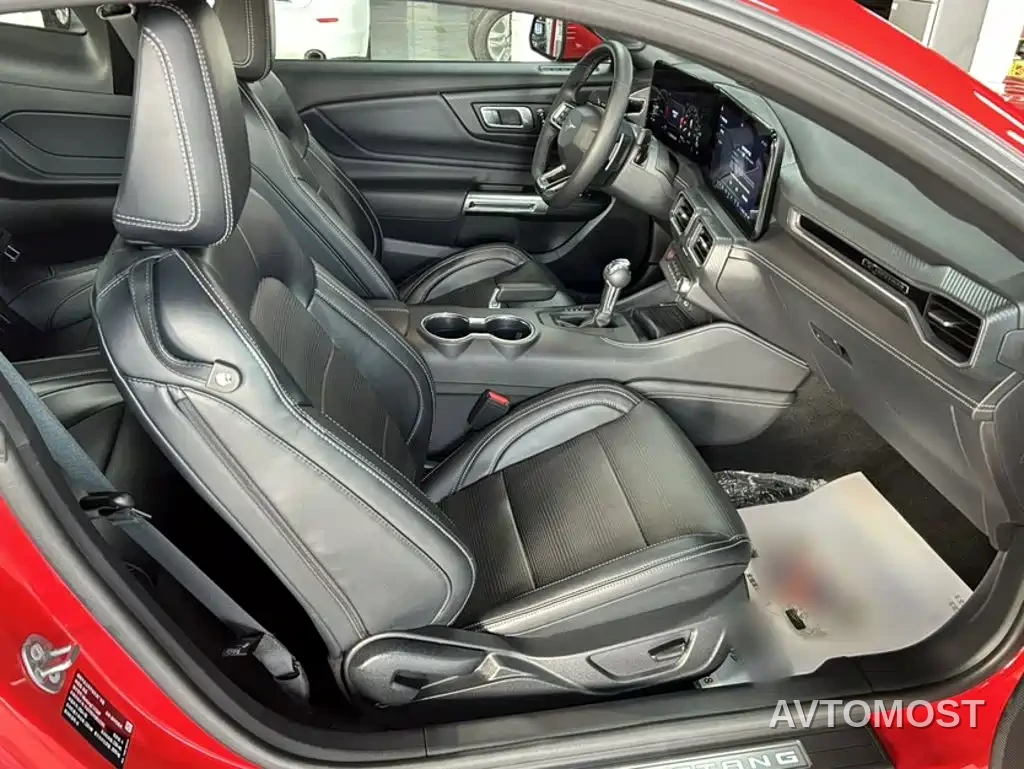 Ford Mustang 2024 2.3T EcoBoost Coupe Performance Edition — фото 12