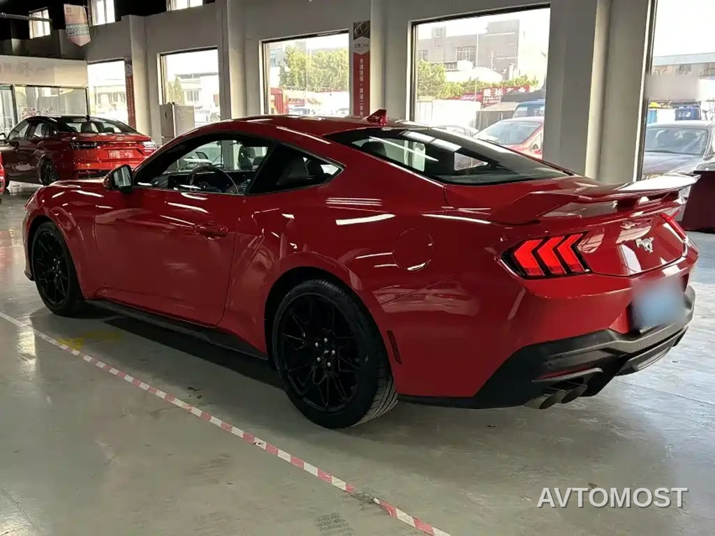 Ford Mustang 2024 2.3T EcoBoost Coupe Performance Edition — фото 18