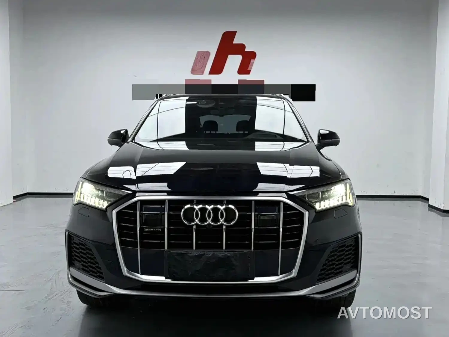 Audi Q7 2021 55 TFSI quattro S line Premium — фото 2