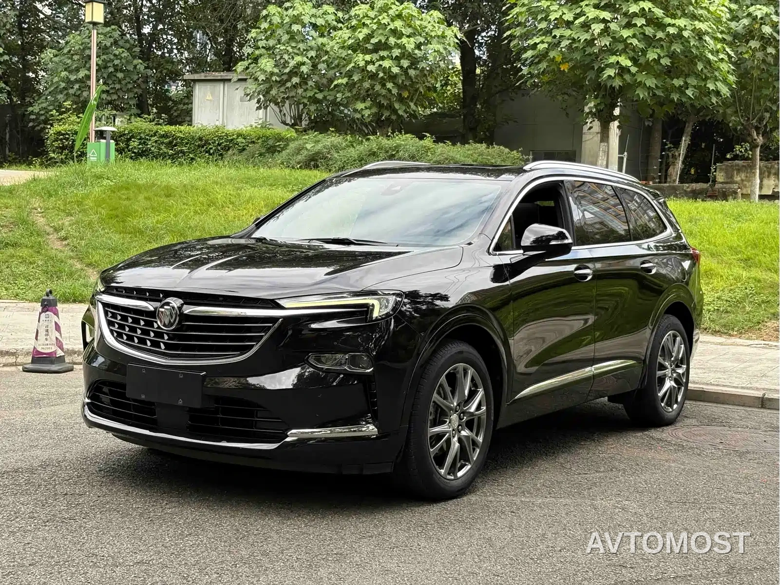 Buick Enclave 2022 652T AWD Premium Flagship 6-Seater — фото 1