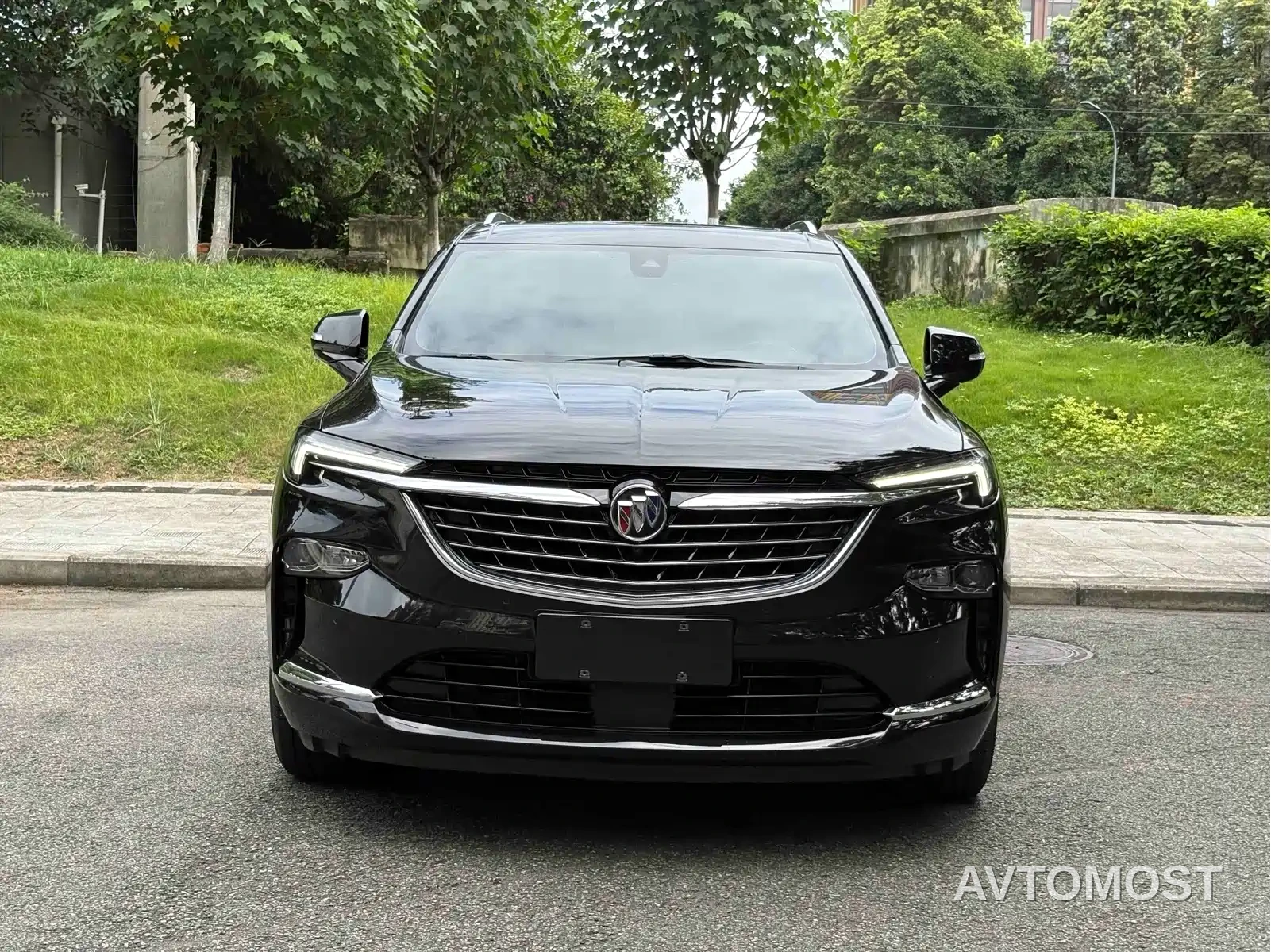 Buick Enclave 2022 652T AWD Premium Flagship 6-Seater — фото 2