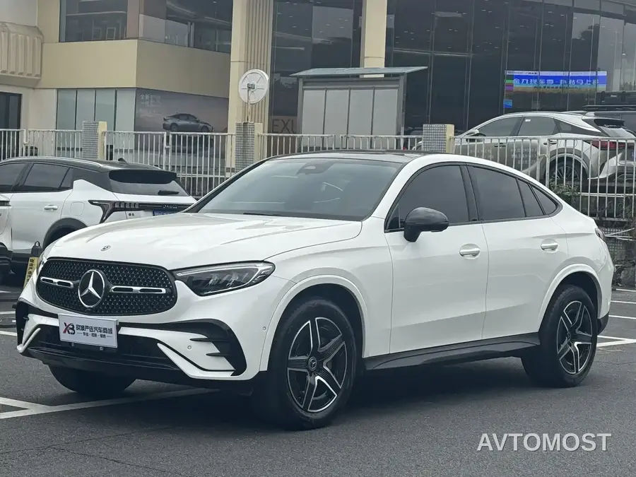 Mercedes-Benz GLC Coupe 2025 GLC 260 4MATIC Coupe SUV