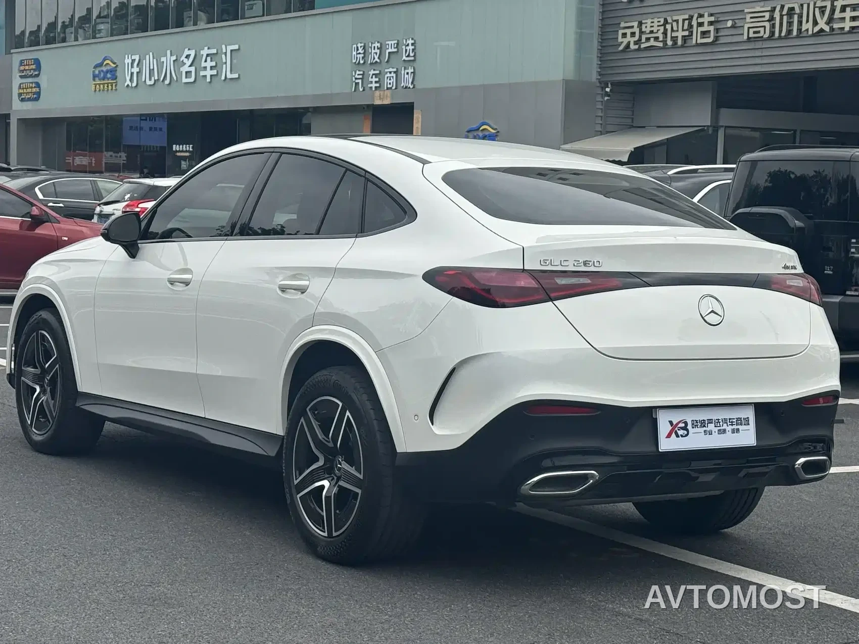 Mercedes-Benz GLC Coupe 2025 GLC 260 4MATIC Coupe SUV — фото 6