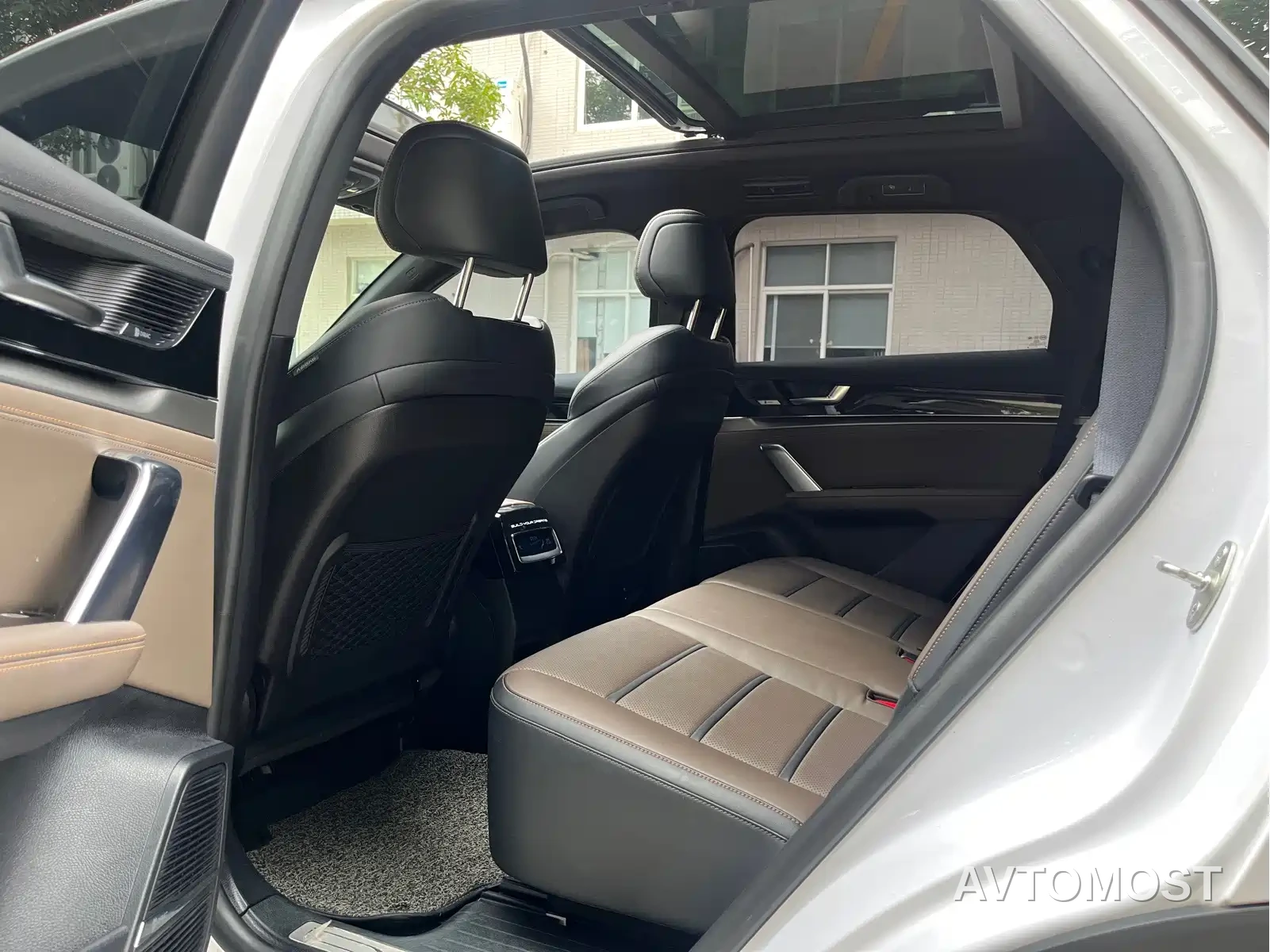 BYD Tang 2021 2.0T Automatic Flagship — фото 7