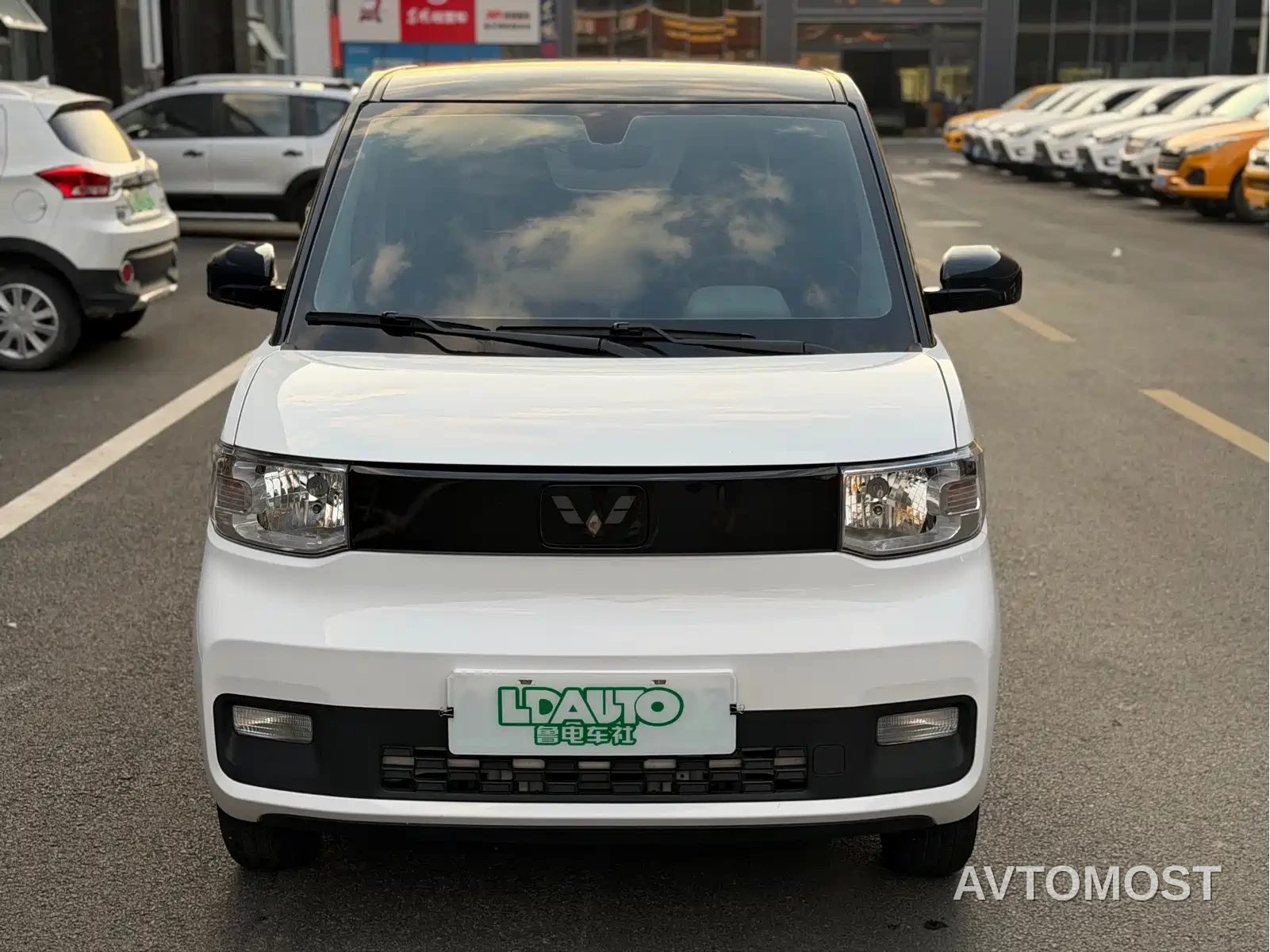 Wuling Motors Hongguang MINIEV 2022 Comfort LFP — фото 2