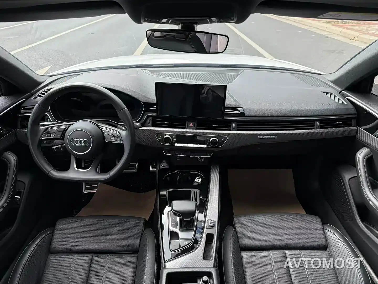 Audi A4L 2023 40 TFSI quattro Luxury Sport — фото 5