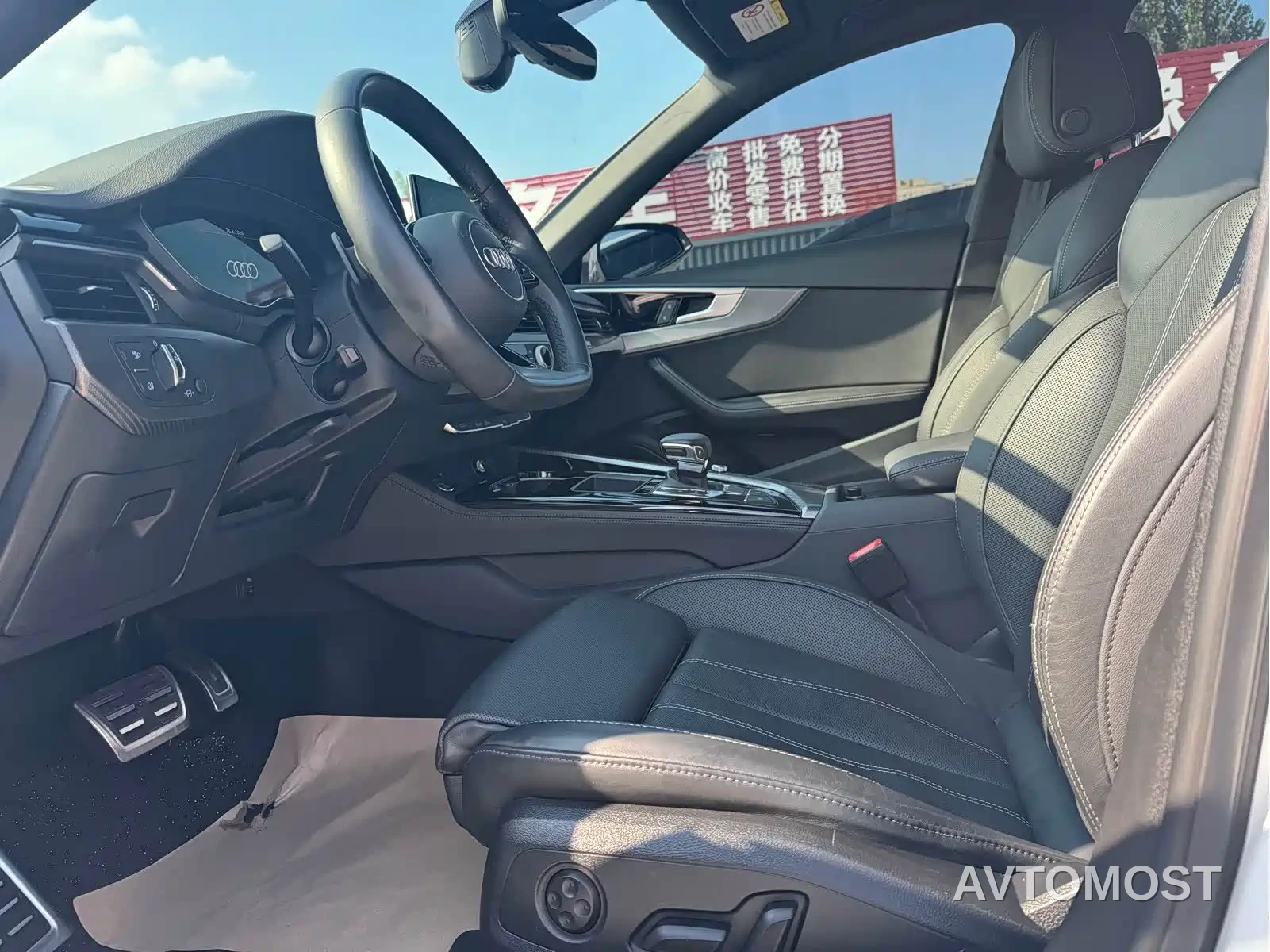 Audi A4L 2023 40 TFSI quattro Luxury Sport — фото 7