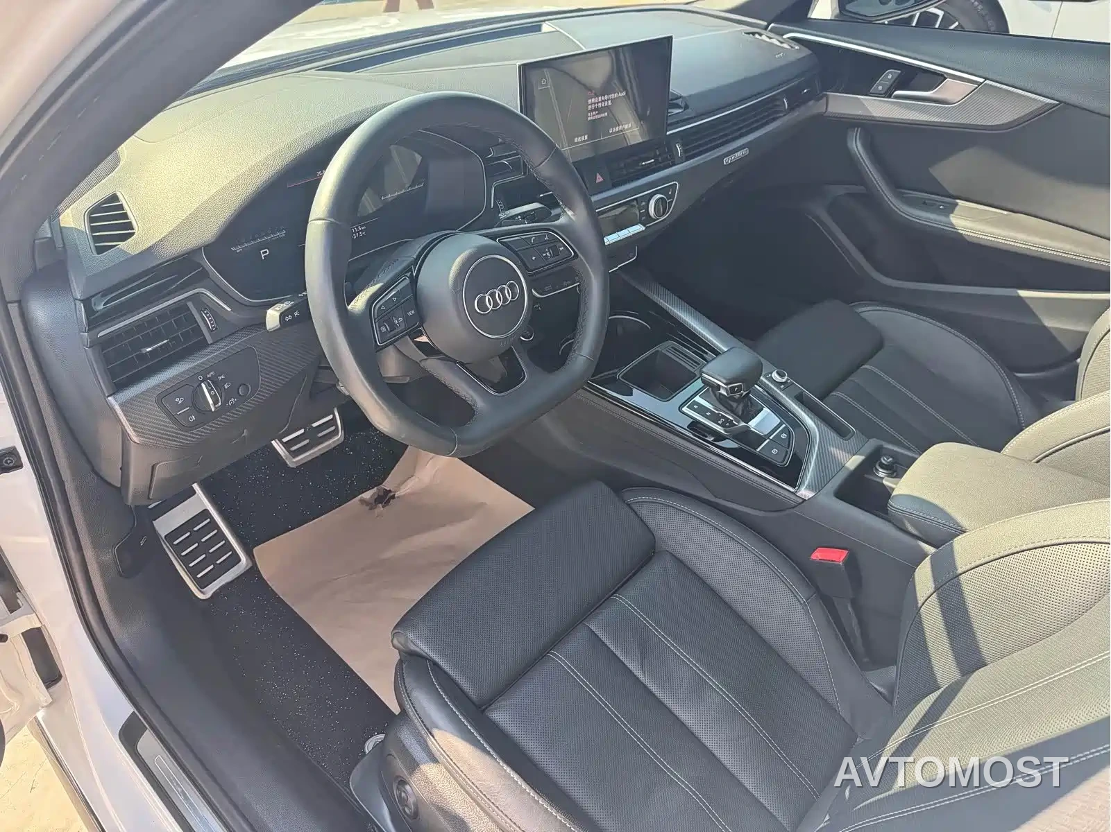 Audi A4L 2023 40 TFSI quattro Luxury Sport — фото 9