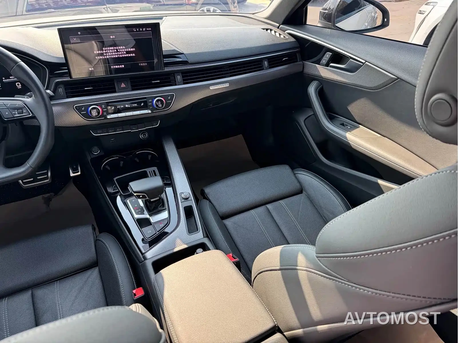 Audi A4L 2023 40 TFSI quattro Luxury Sport — фото 17