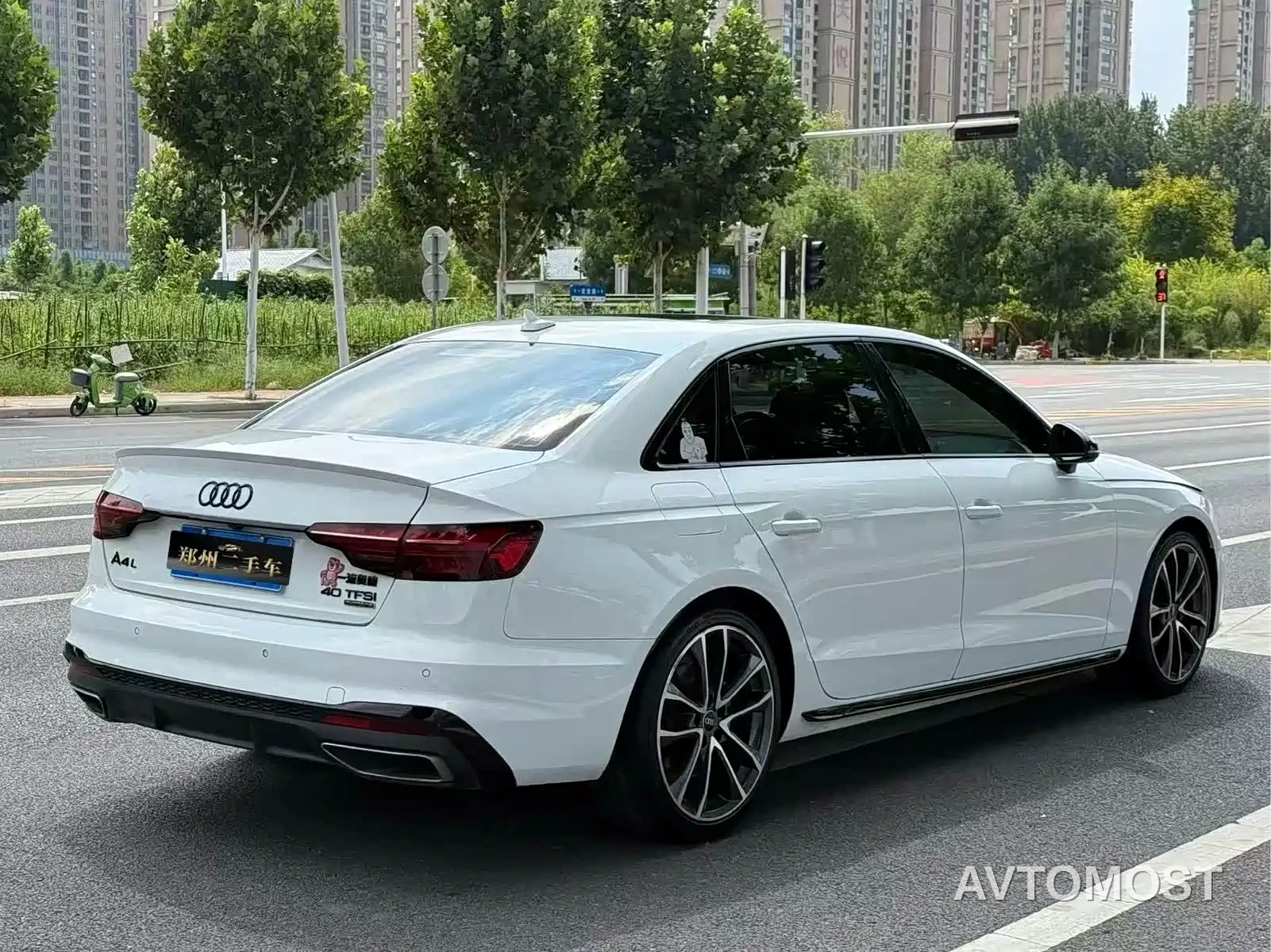 Audi A4L 2023 40 TFSI quattro Luxury Sport — фото 18