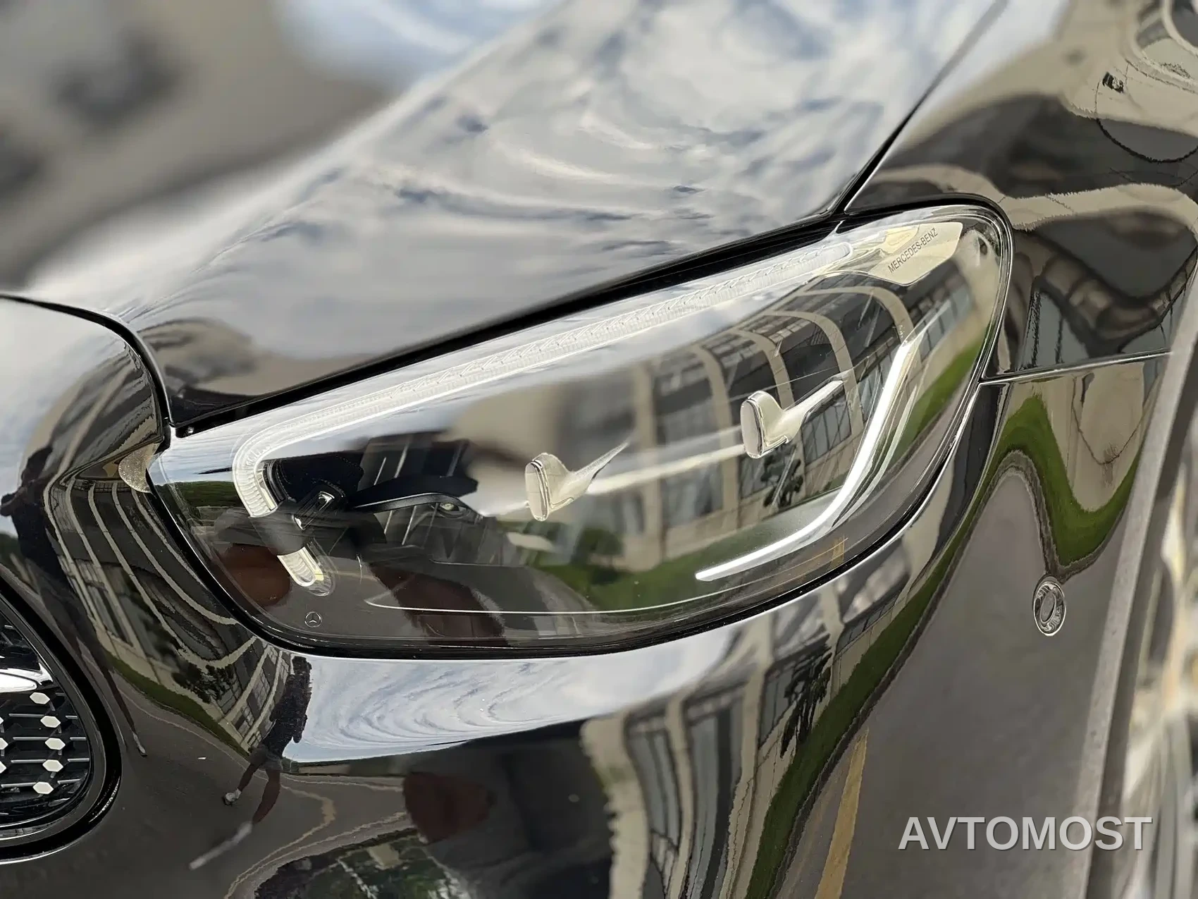 Mercedes-Benz E-Class New Energy 2022 Facelift E 350 e L Plug-in Hybrid Sport Sedan — фото 21