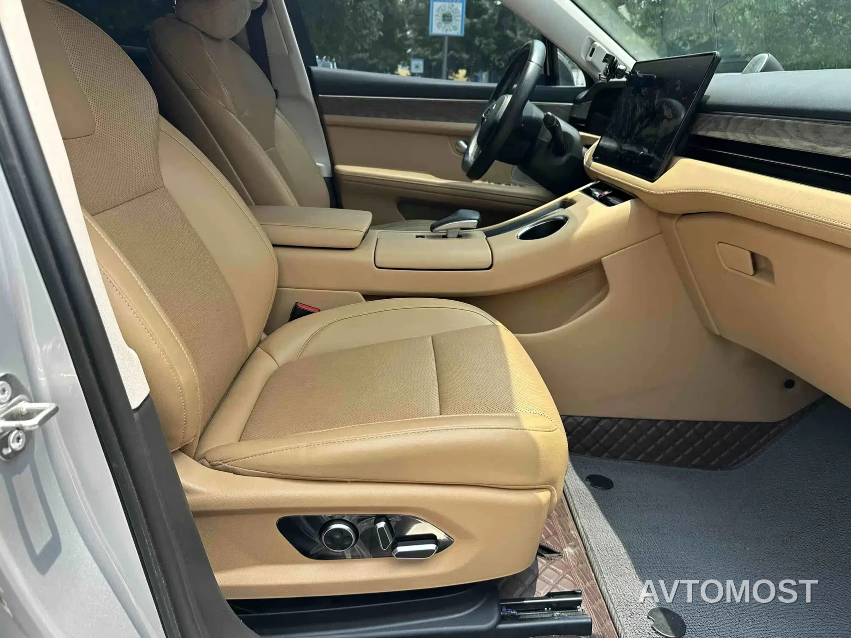 AITO M5 2022 Extended Range RWD Standard — фото 10