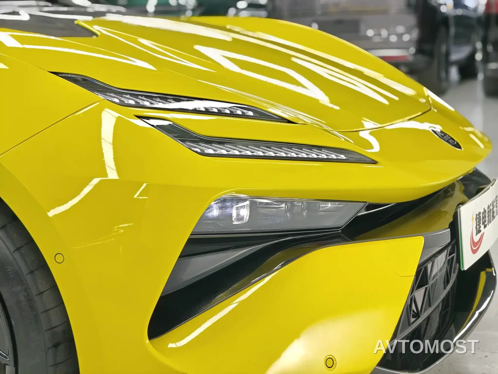 Lotus Cars EMEYA Blossom 2024 EMEYA S+ — фото 7