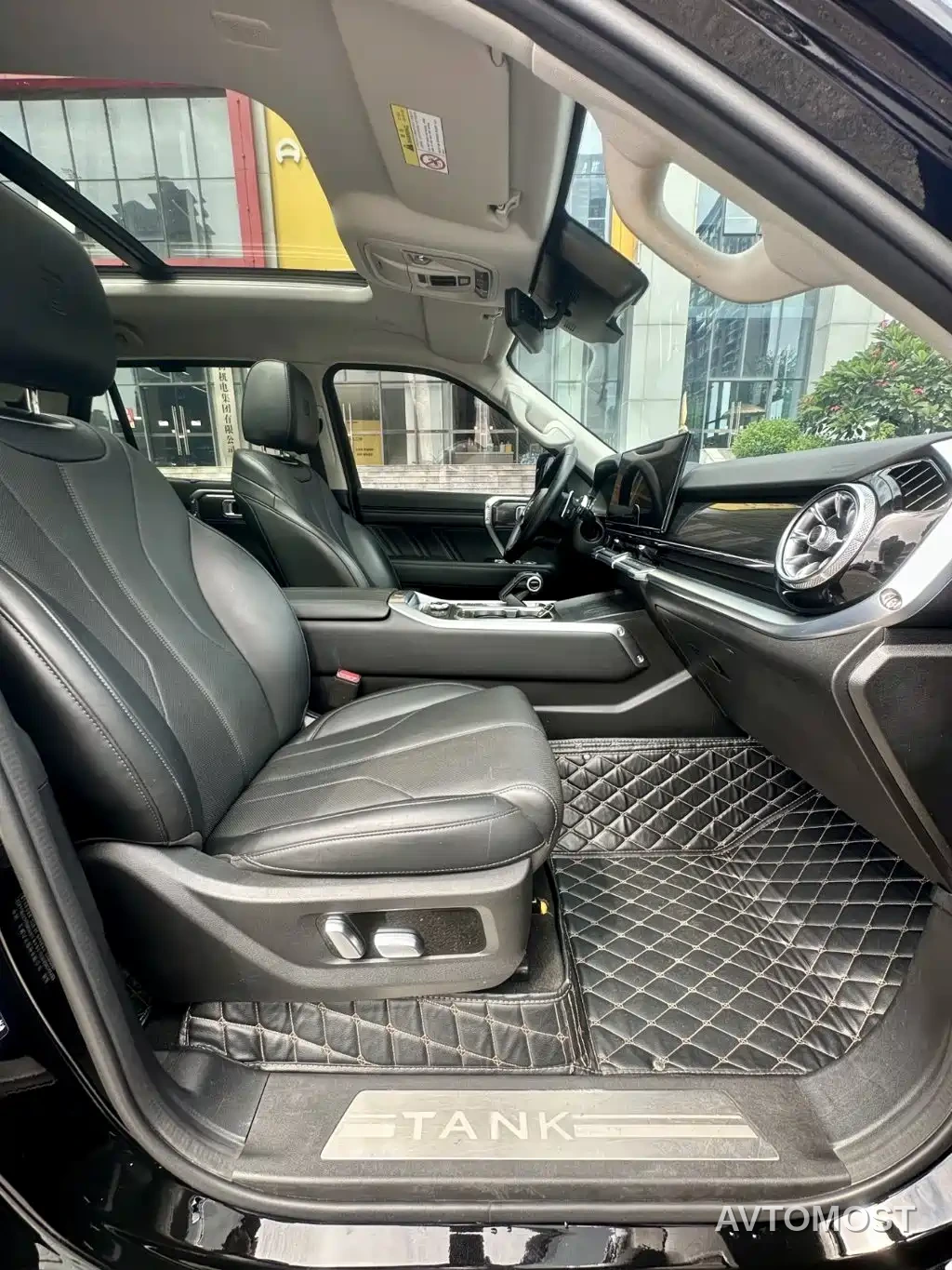 Tank 400 New Energy 2024 Hi4-T Off-Road Edition — фото 14