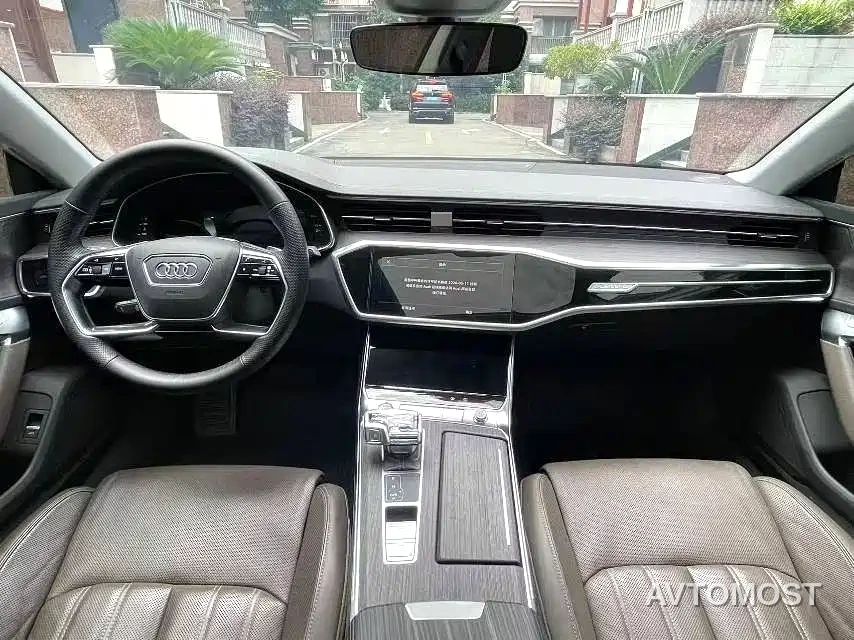 Audi A7L 2022 55 TFSI quattro S-line Zhiyuan Crystal Package — фото 4