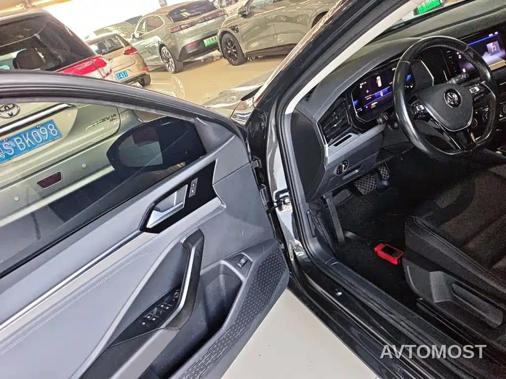 Volkswagen Sagitar 2021 280TSI DSG Comfort Smart Connect Edition — фото 11